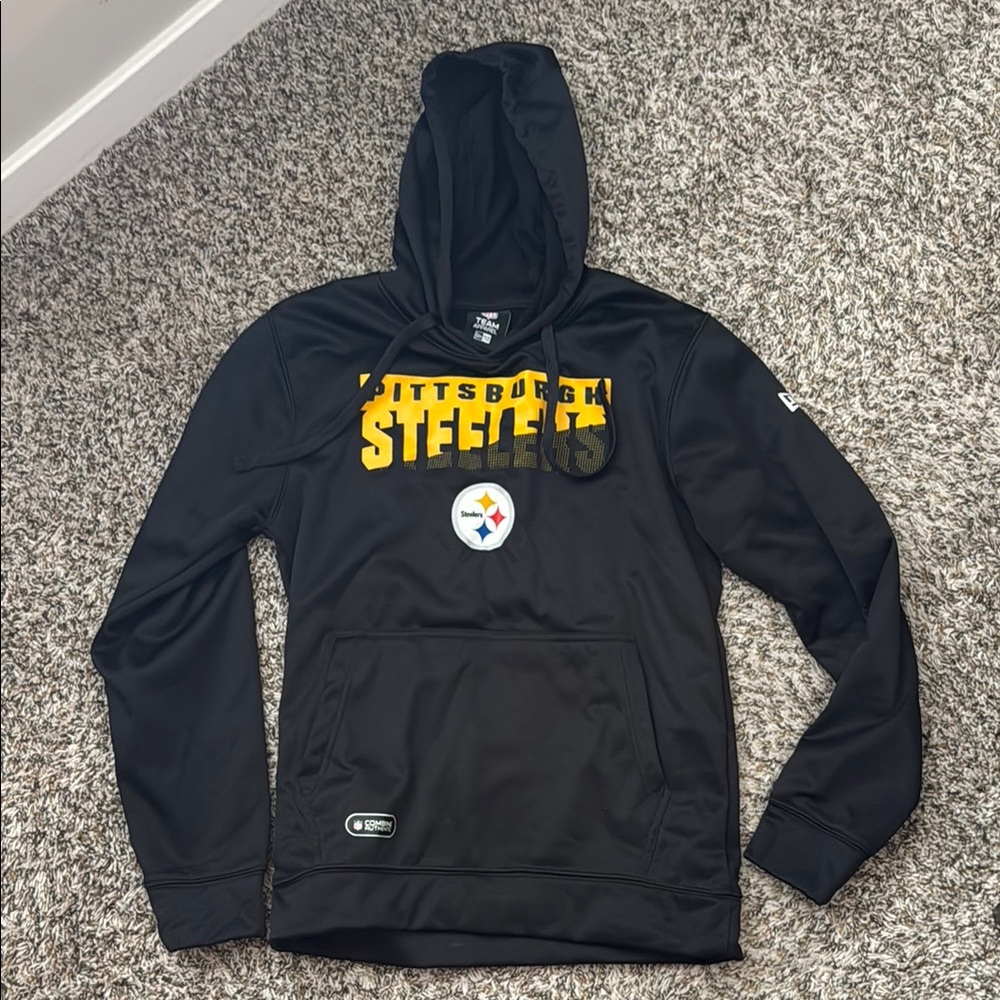 NFL Black and Yellow Pittsburgh Steelers Women's Sweater